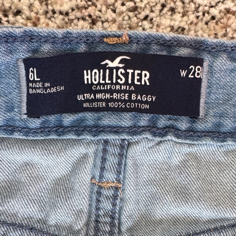 Hollister Light Blue Wide Leg Butterfly Jeans - Picture 2 of 5
